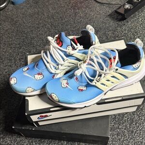 Mens Nike Hello Kitty Presto sz 9